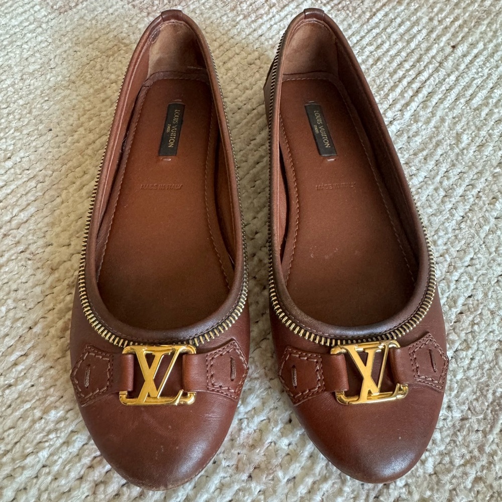 Louis Vuitton 38 Brown Leather Ballerina Flats